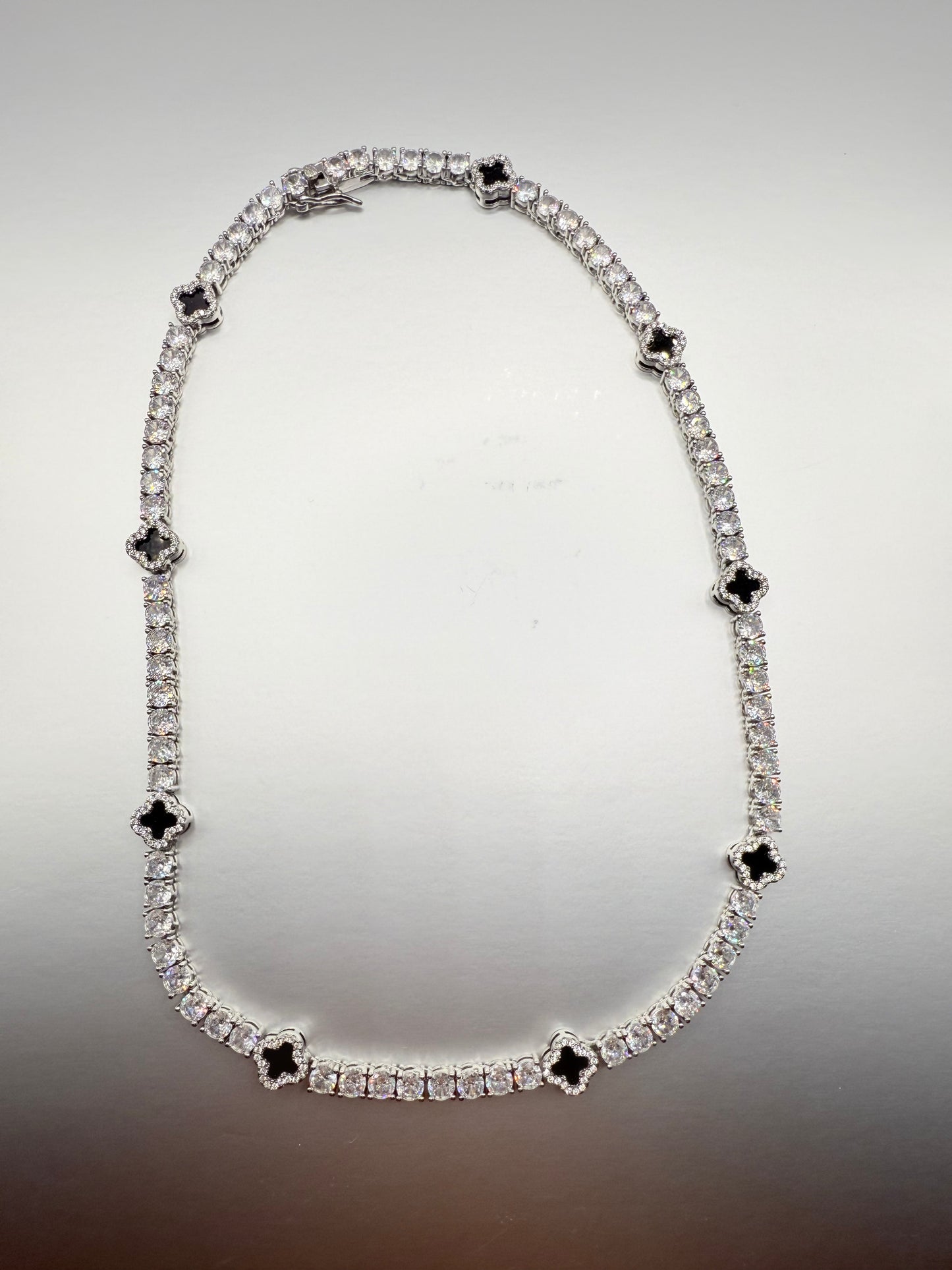 Luxe Clover Tennis Necklace