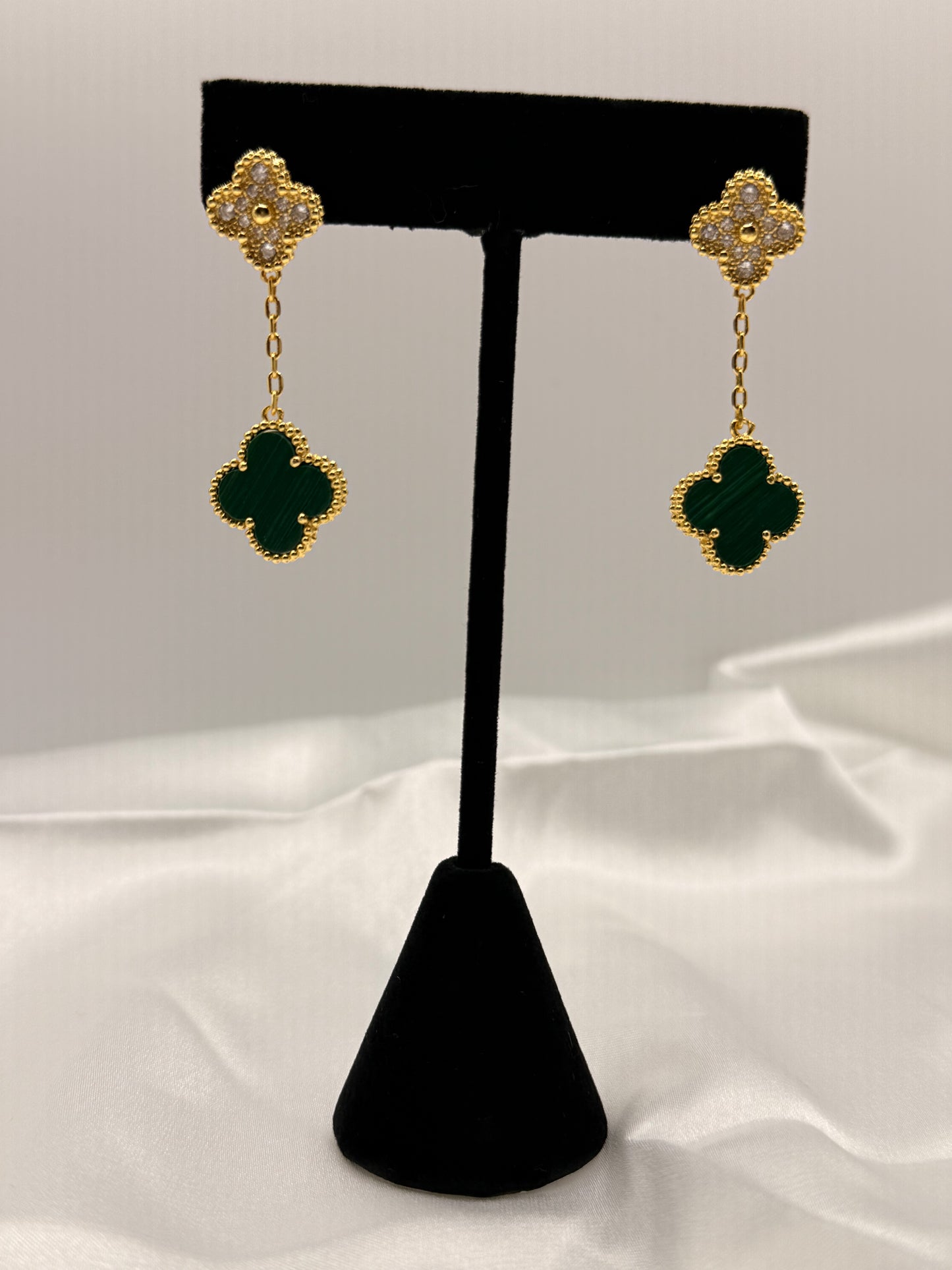 Black Clover Dangle Earrings – Gold Plated, Chic & Everyday Wear